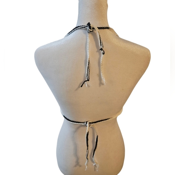 Hand Crafted Crochet Crop-Top Handmade Ombré black & White Bikini cover-up - Picture 5 of 17